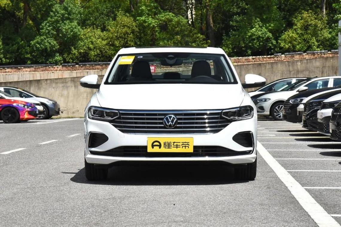 10萬級家用車海選,五菱星光/秦PLUS/朗逸/軒逸/埃安S,買誰?