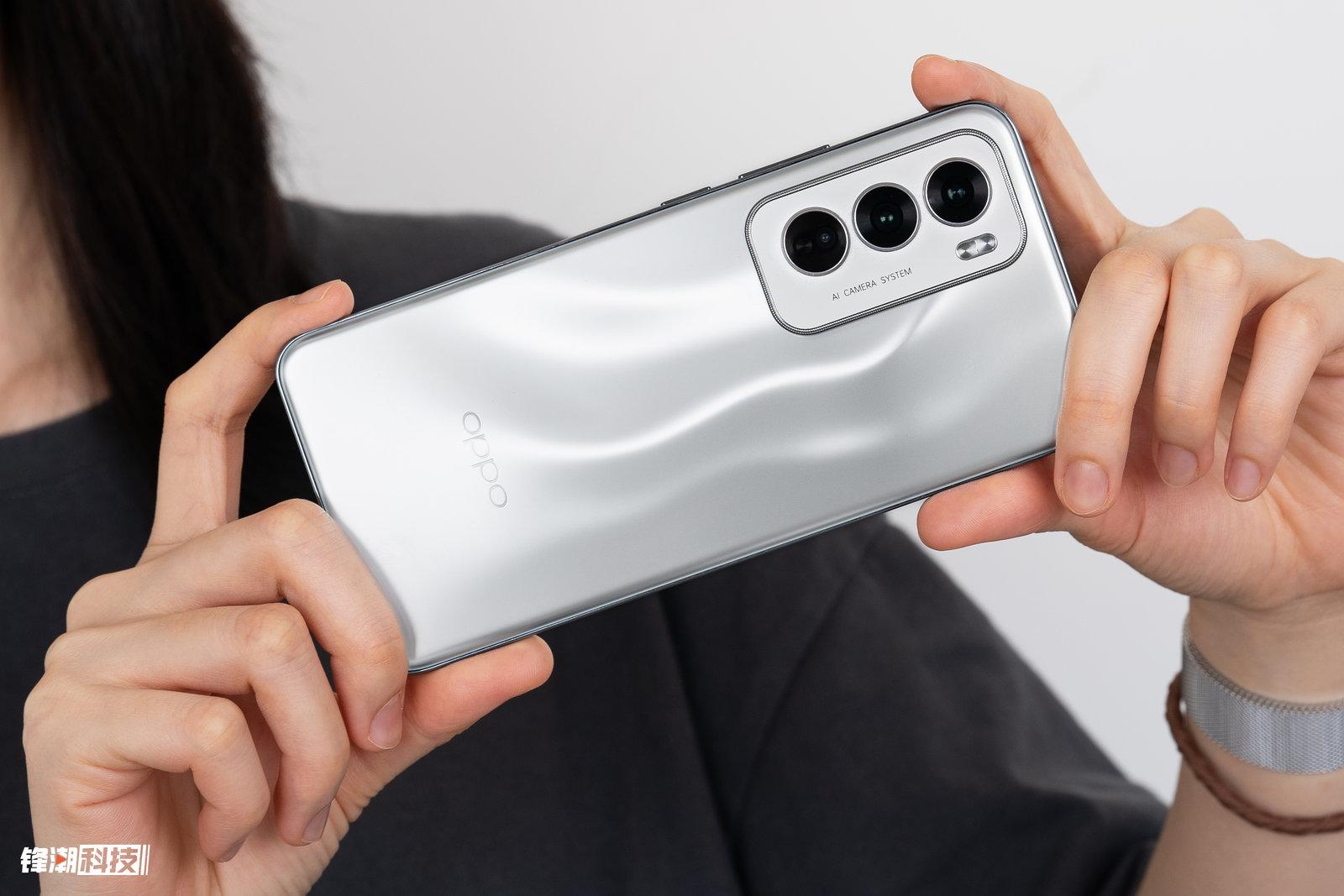 OPPO Reno12評測:標準版也有AI實況照片