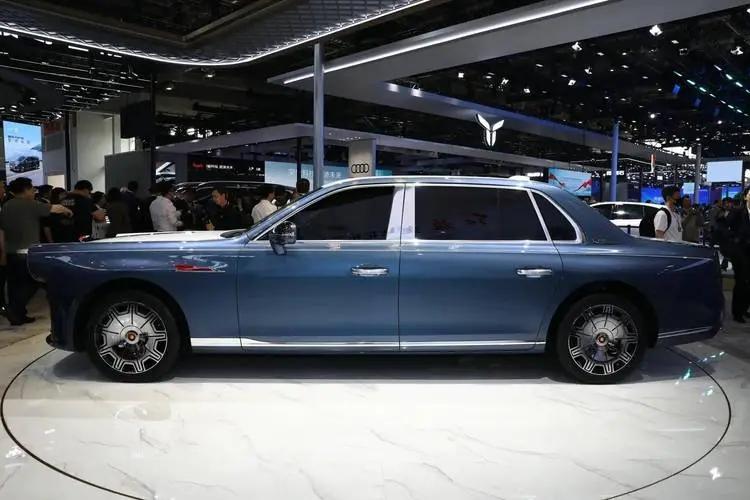 正式上市豪車新品:紅旗國禮震撼上市!指導價 718 萬元!