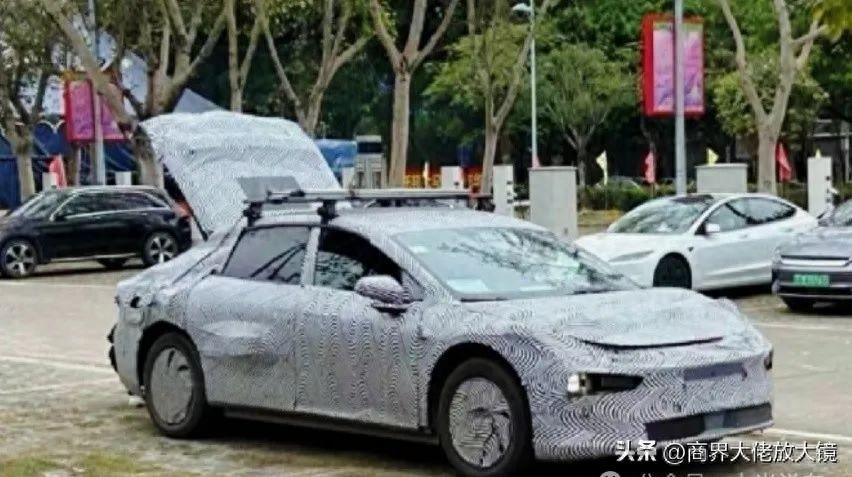 小鵬“絕地反擊”,全新中級(jí)車酷似保時(shí)捷帕梅,18萬(wàn)內(nèi)估計(jì)要大火