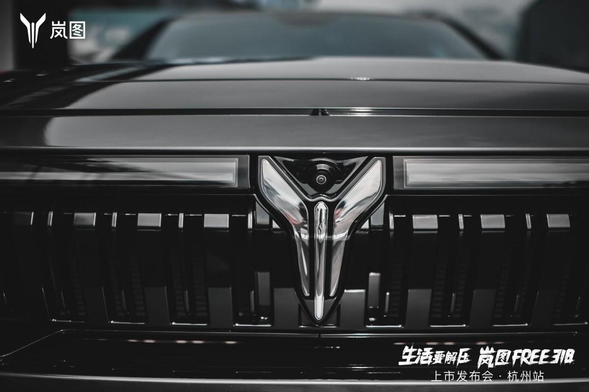 跑車級性能加持、同級最豪華底盤,嵐圖FREE 318售價21.99萬起