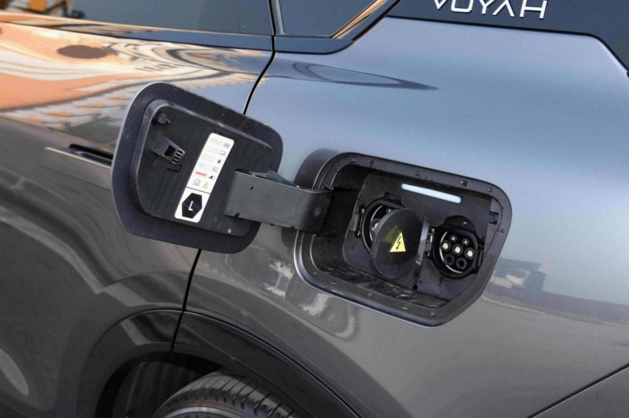 預(yù)算25萬買增程SUV,選嵐圖FREE 318如何?