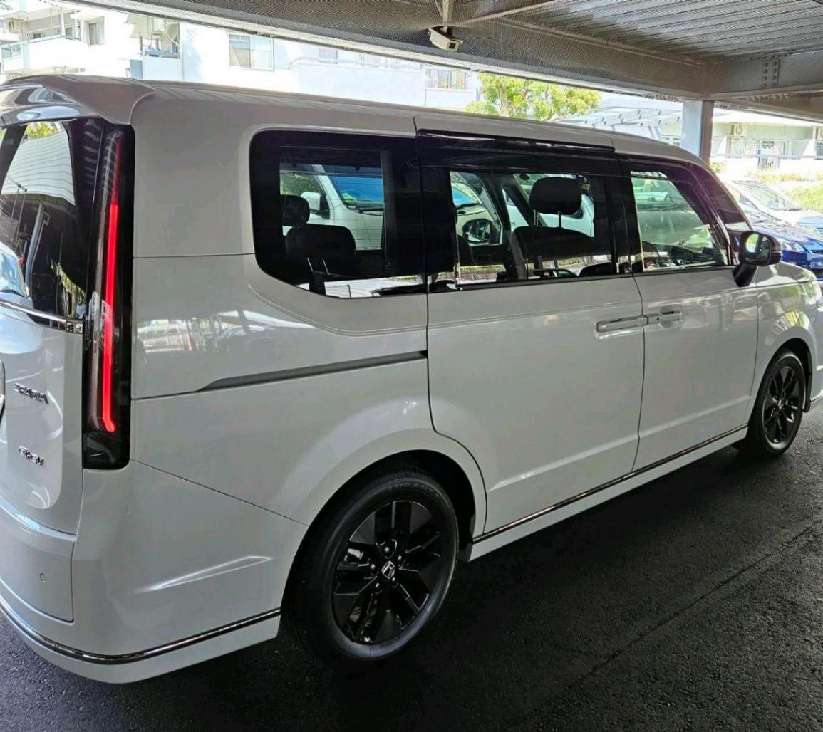 全新本田STEPWGN家用MPV:品味舒適與實(shí)用的完美融合