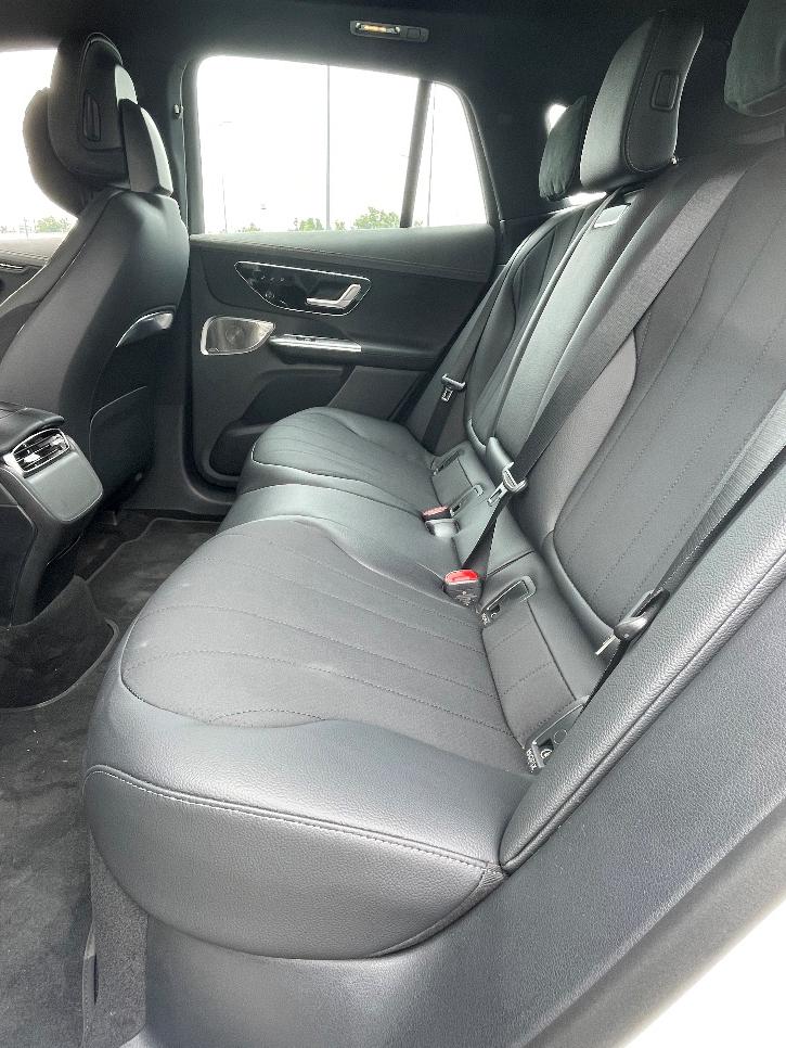 奔馳EQE SUV 500動態評價:穩的一匹