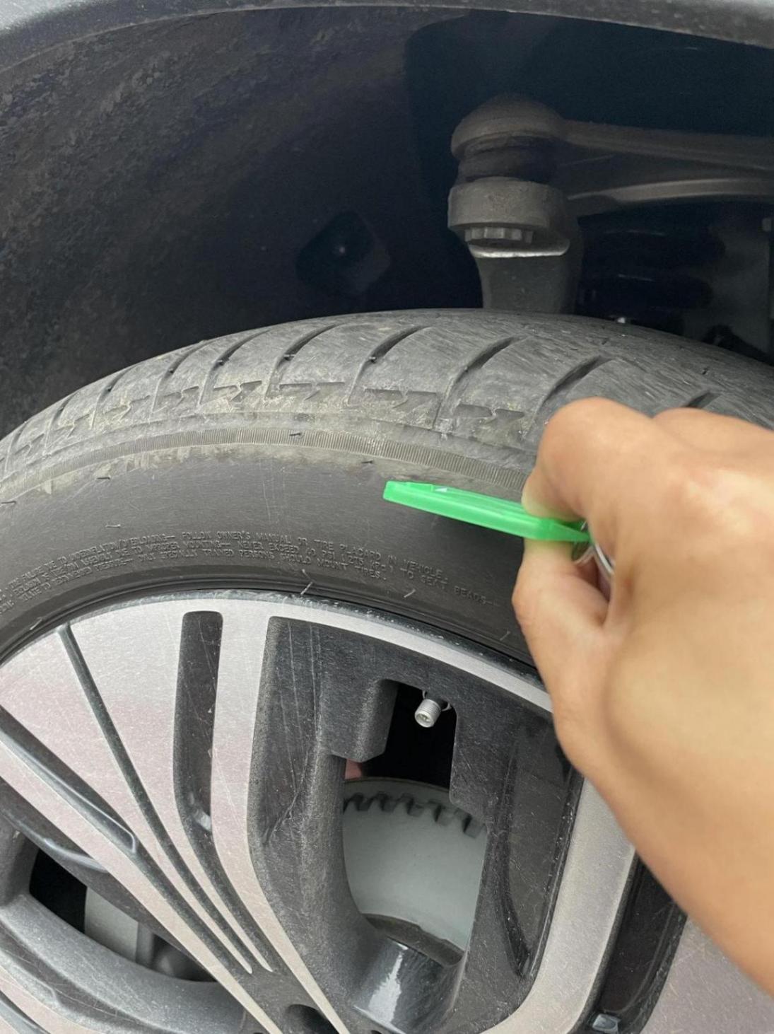 奔馳EQE SUV 500動態評價:穩的一匹