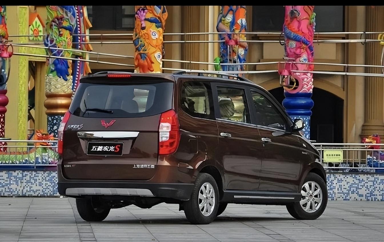 五菱宏光:從買菜車到國民神車,它為何成為你的第一輛車?