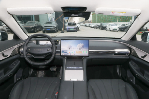 新車盤點:寶馬M2、奇瑞瑞虎8L、星途星紀元 ES