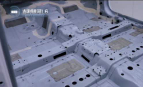 懂車帝拆解秦L和銀河L6,比亞迪和吉利誰的做工更好?