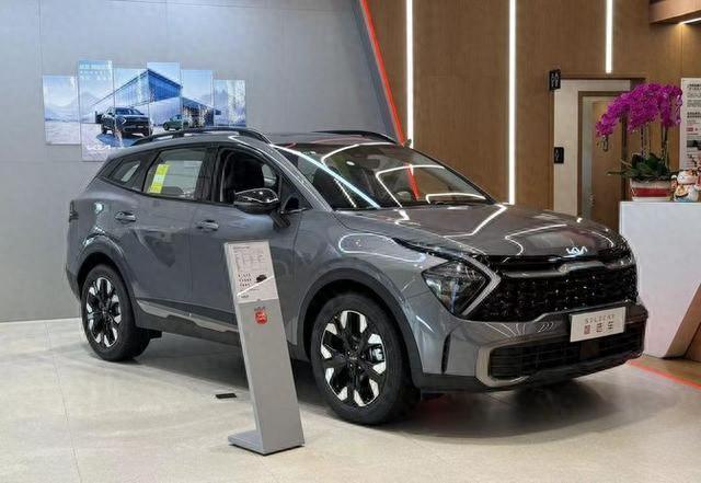 2.0T車型落地14萬左右,起亞獅鉑拓界適合入手嗎?