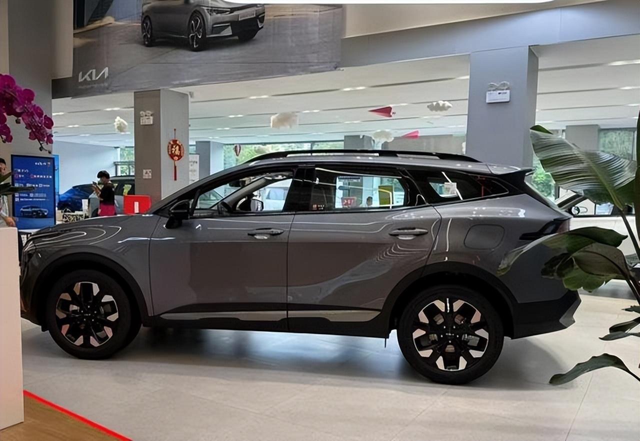 2.0T車型落地14萬左右,起亞獅鉑拓界適合入手嗎?