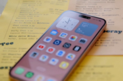 iPhone15繼續降,成“香餑餑”了,百萬用戶的選擇