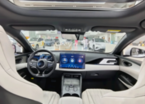 比亞迪車系深度剖析:頂配車型的小遺憾,是否影響你的選擇?
