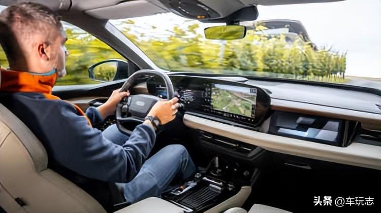 奧迪Q6 e-tron 評測:典型的奧迪車型