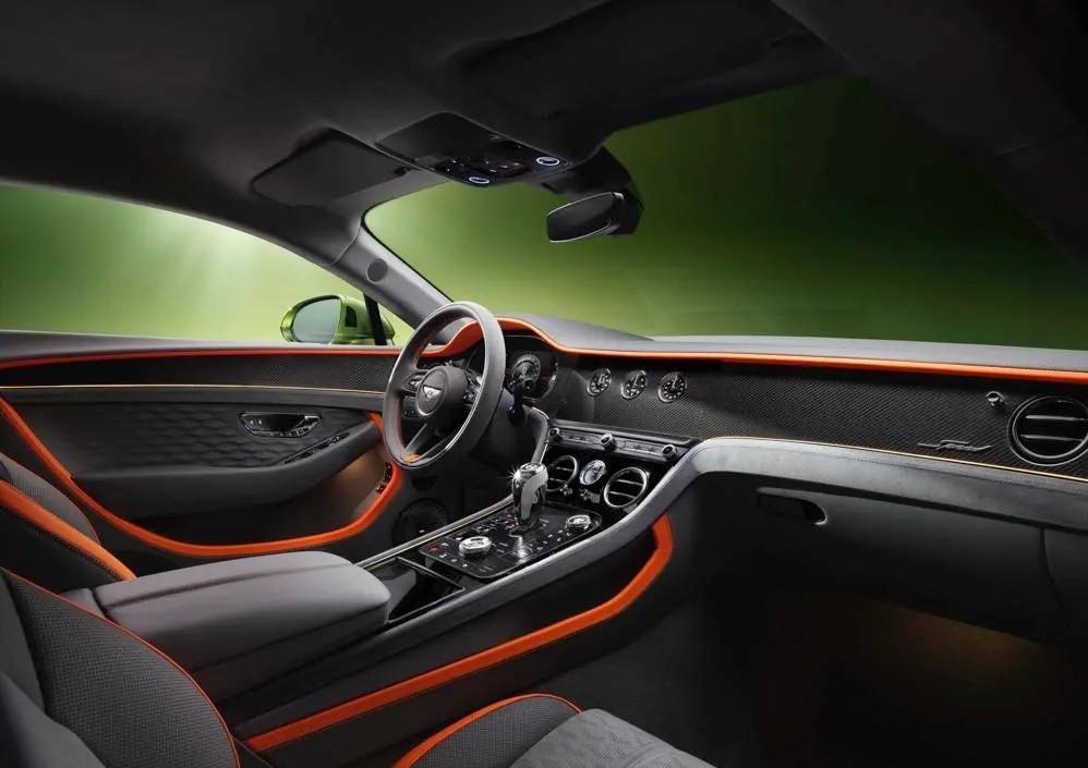 新一代賓利Continental GT Speed亮相,外觀看上去運動感十足