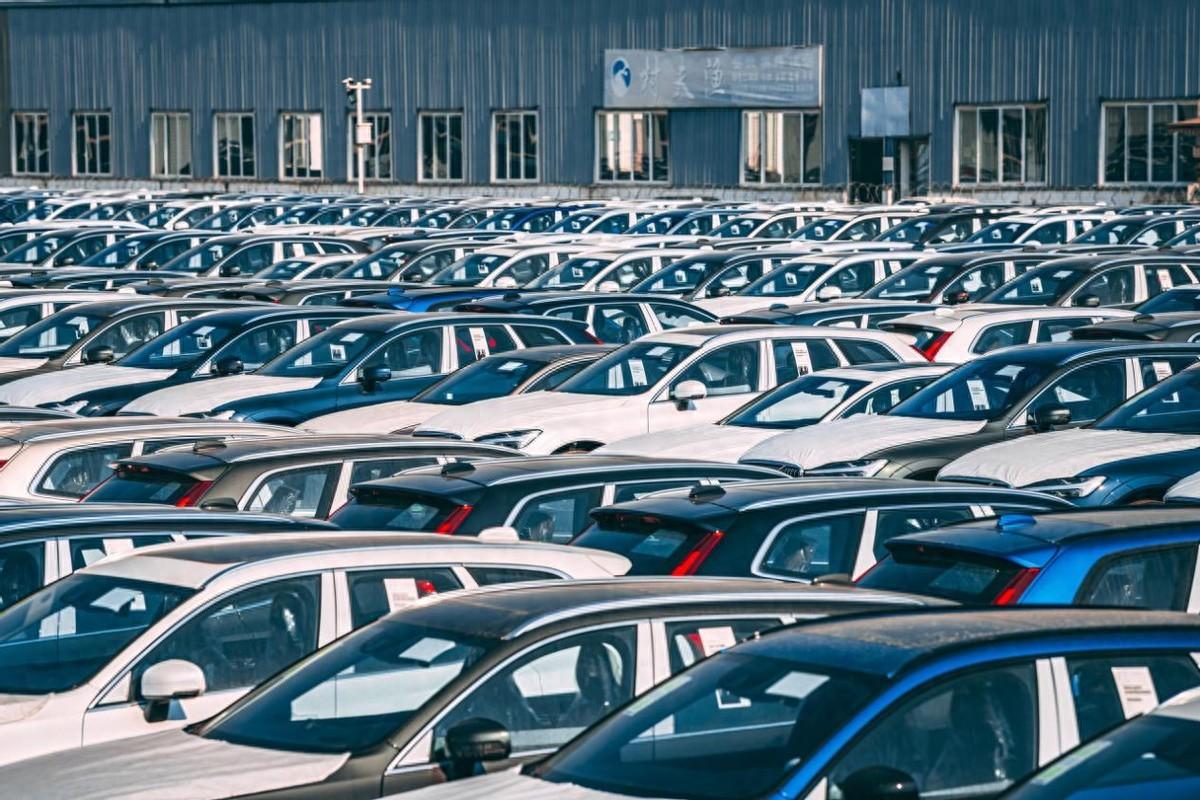 上汽半年完成全年銷售目標33.5%,唯一大增新能源車品牌智己