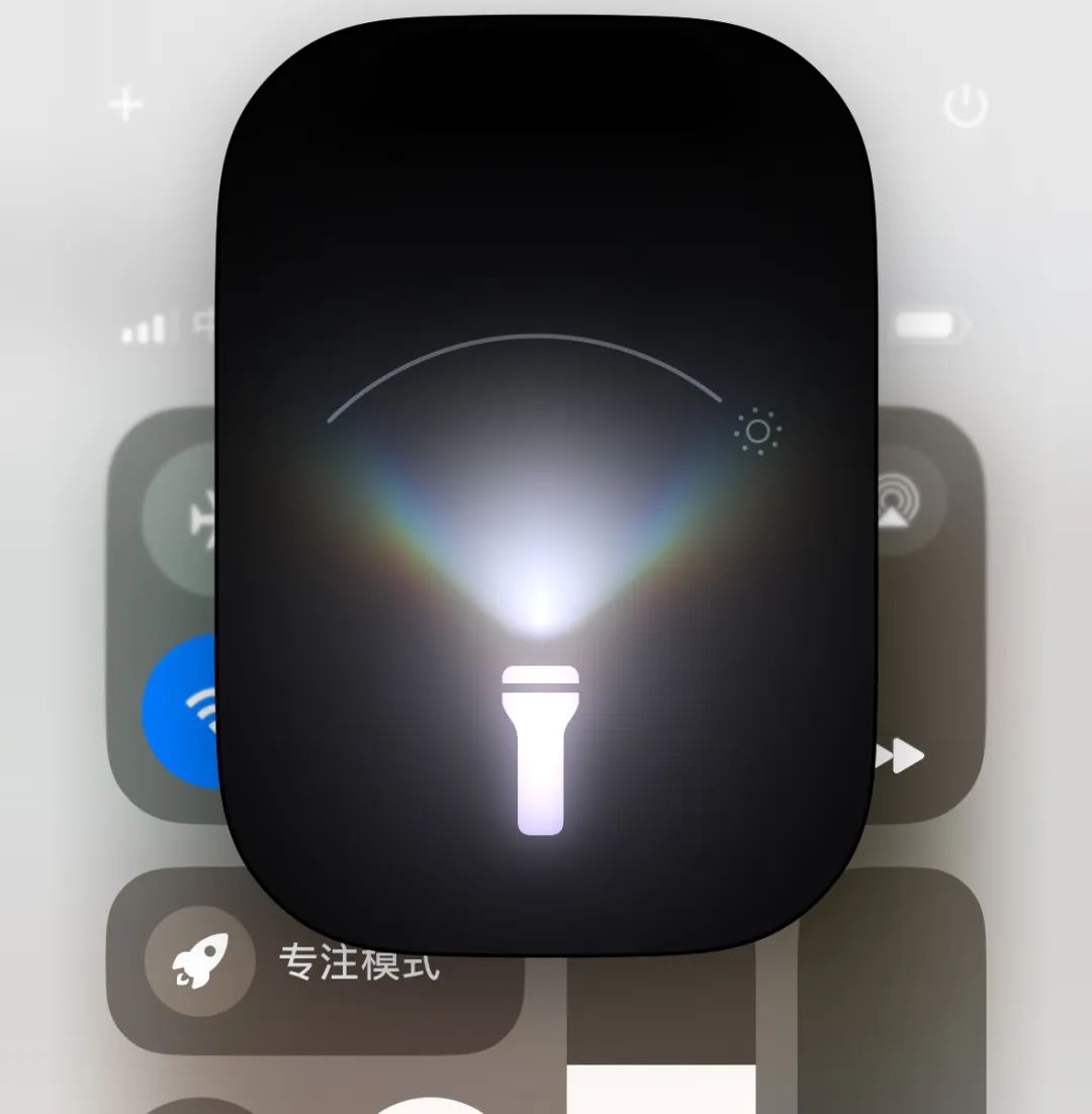蘋(píng)果推送 iOS18 第三個(gè)測(cè)試版!修復(fù)大量問(wèn)題和功能調(diào)整