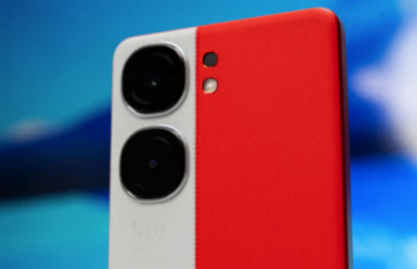iQOO Neo10一鼓作氣,第三代驍龍8+24GB+1TB,定在2999元