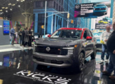 全新日產(chǎn)勁客亮相了,搭載2.0L+四驅(qū),車頭方正霸氣,海外將上市