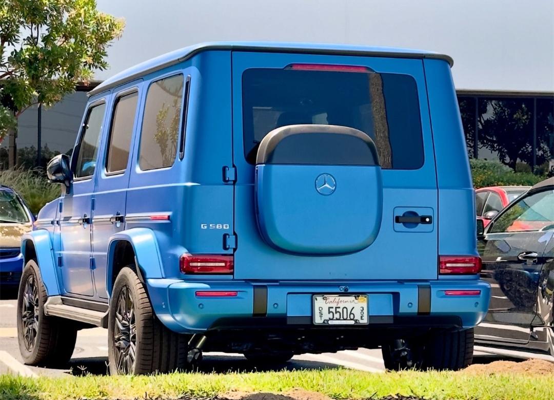 奔馳EQG海外實(shí)車曝光,競(jìng)爭(zhēng)仰望U8怎么樣?