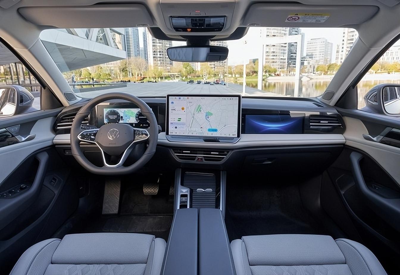 全新邁騰:老朋友換新裝,德系B級車還能在電動車時代翻身嗎?