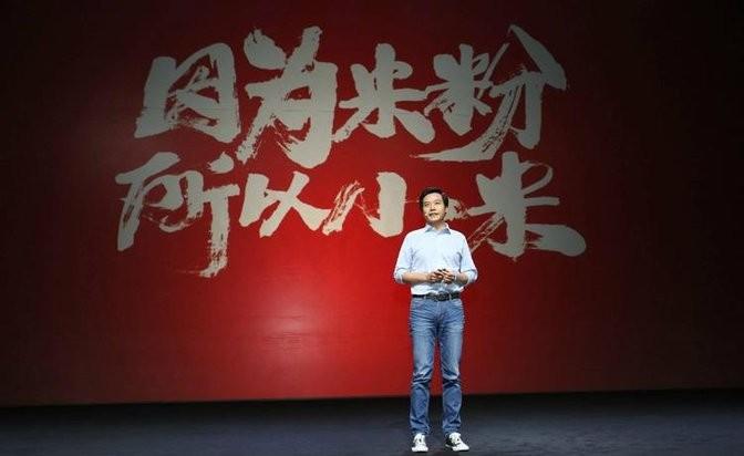 小屏旗艦王者歸來?雷軍深夜發(fā)問,iPhone Mini用戶沸騰了