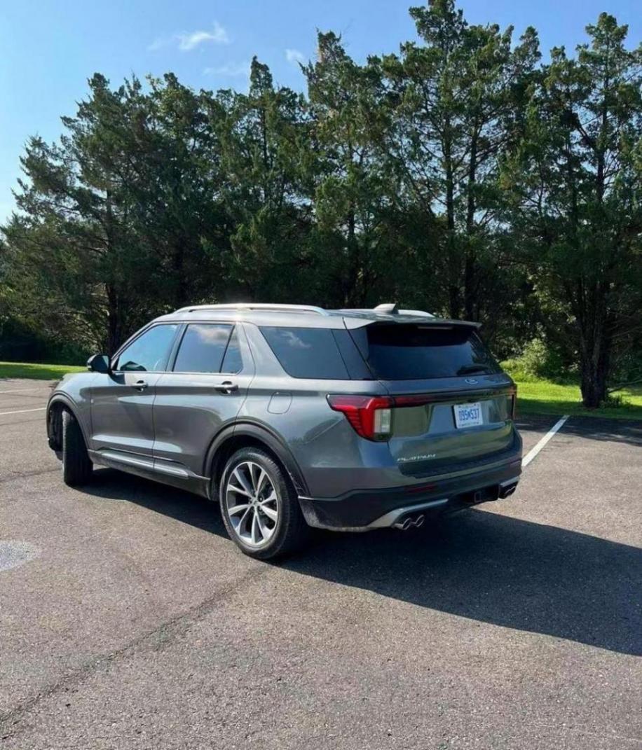 2025款福特探險者海外版實車亮相 造型調整 車機升級