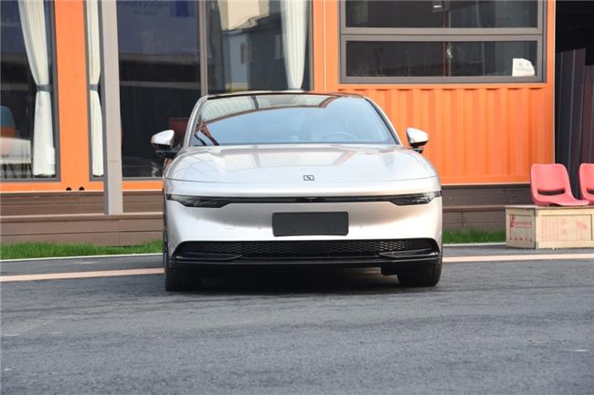 無(wú)人駕駛網(wǎng)約車(chē):未來(lái)已來(lái),你怎么看?