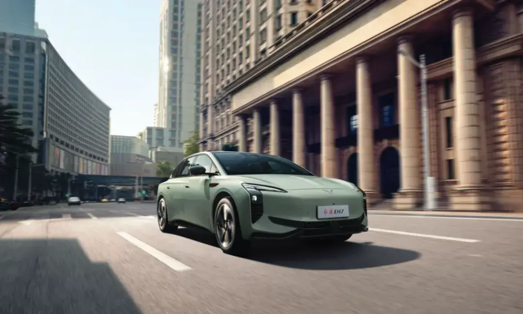 “寵粉”+“送車”,紅旗汽車能做到清新而不脫俗嗎?