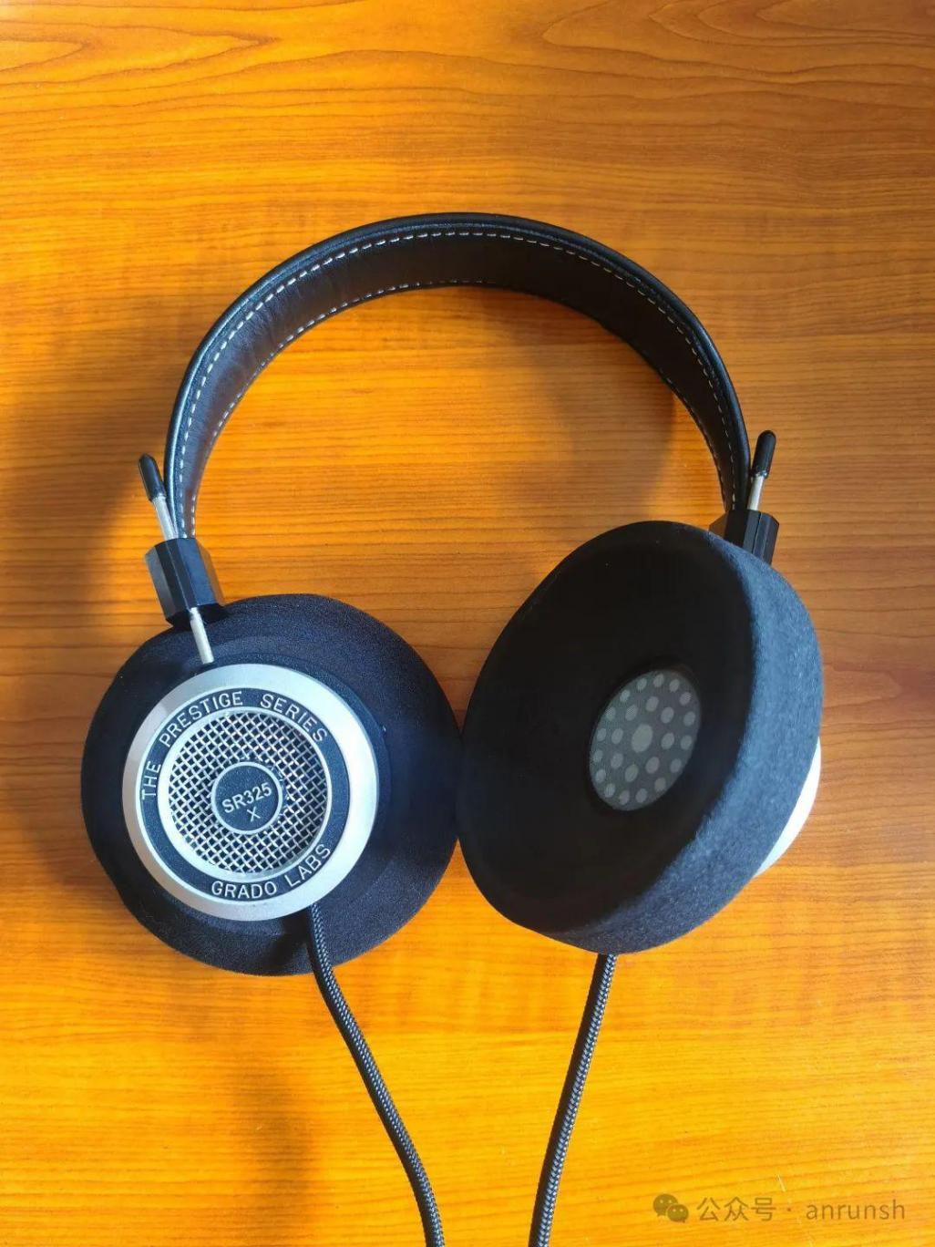 包耳的歌德GRADO SR325X耳機