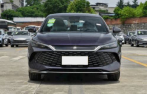 王傳福:比亞迪10萬顏值中級車,真正的“核王牌”!月銷超1.8萬