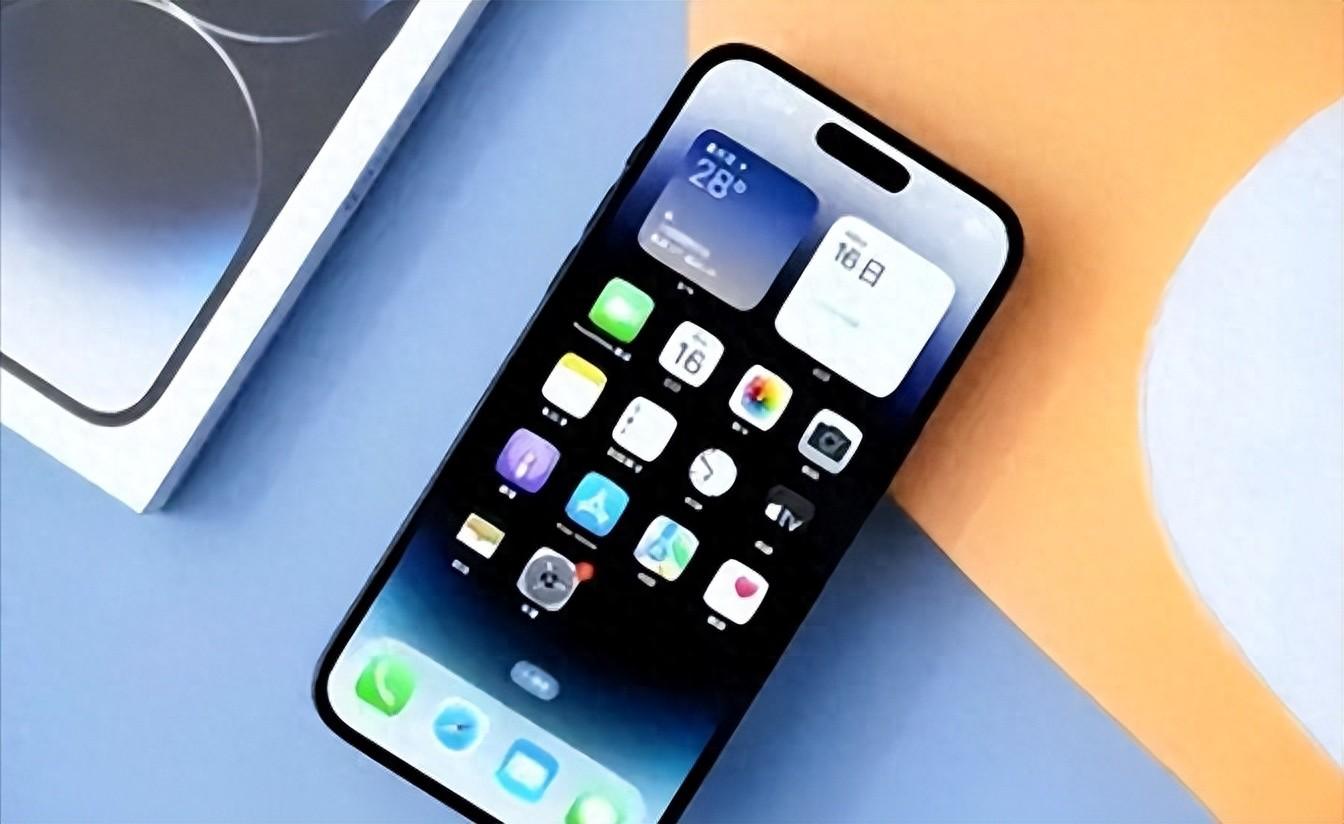 iPhone降價3000元,國產手機陷入困境?蘋果的策略背后藏著什么