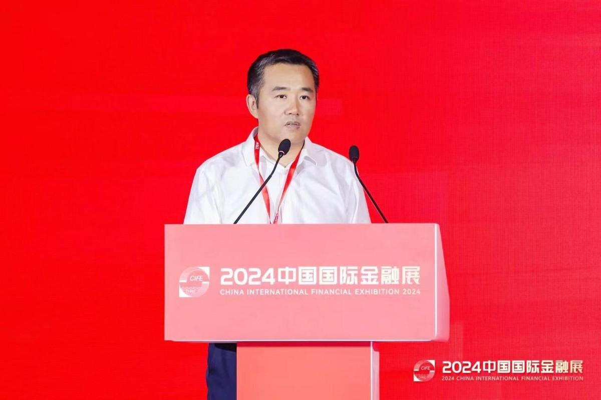 打造AI智算引擎 中興通訊R6930 G3大模型訓練服務器正式發布