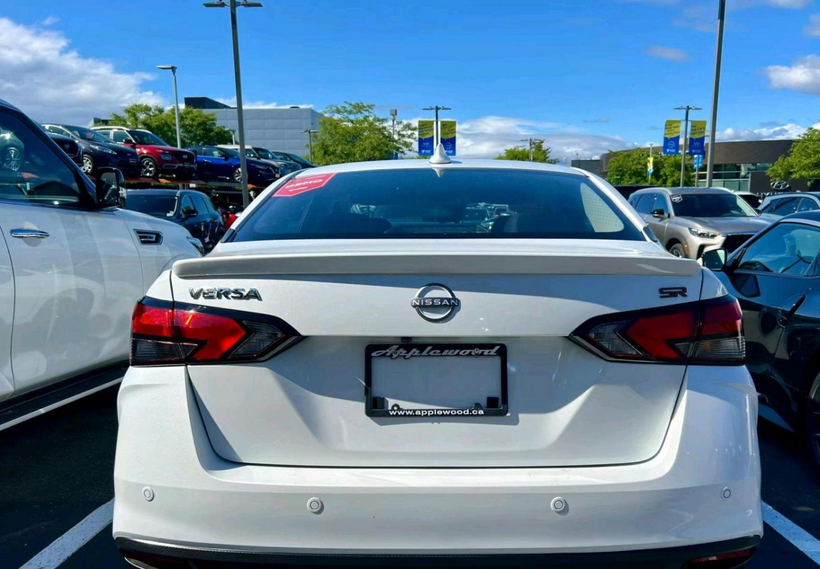 廉價合資三廂轎車,海外版日產VERSA曝光