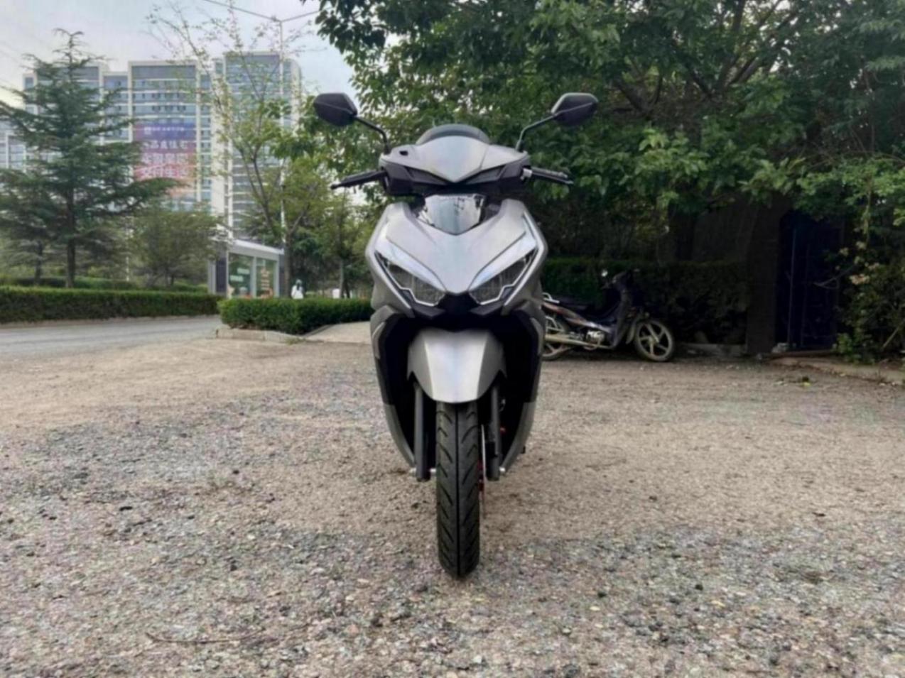 運(yùn)動鋼炮125踏板最強(qiáng)選手!本田NS125RX買車必看詳盡評測!
