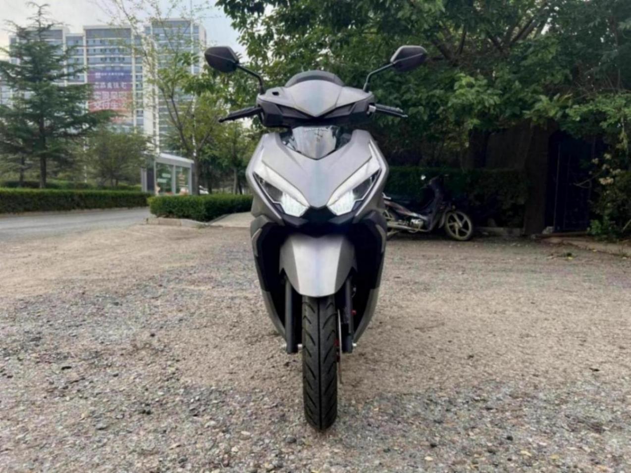 運(yùn)動鋼炮125踏板最強(qiáng)選手!本田NS125RX買車必看詳盡評測!