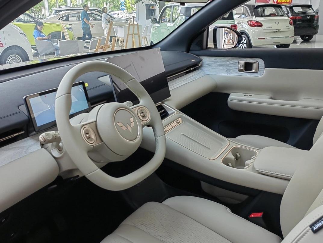 五菱星光S實車到店,8月上市,空間表現不錯
