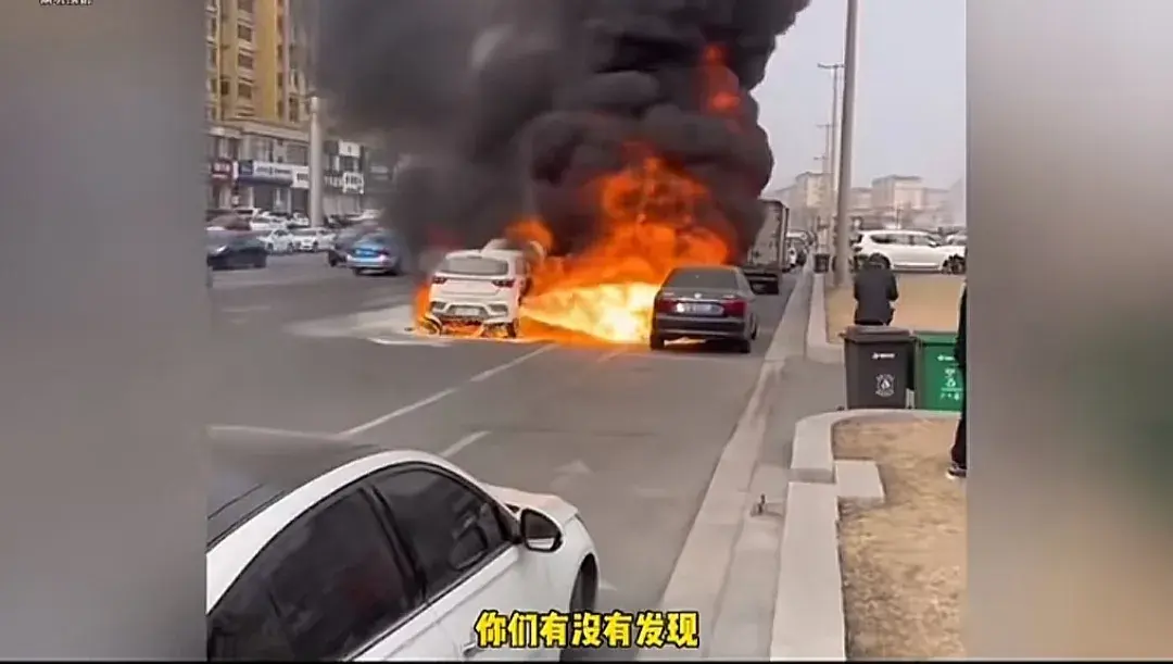 新能源車和電車的區別?新能源純粹就是個笑話,本身就是電瓶車?