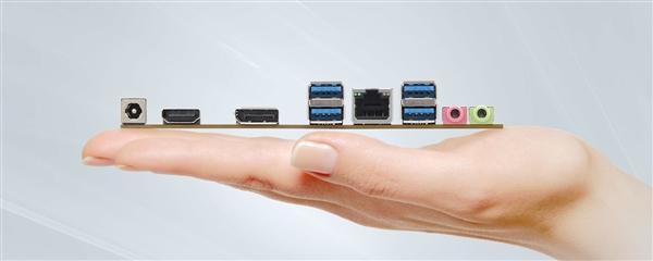 全球首款超薄AM5 ITX迷你主板降臨!IO接口可定制8種