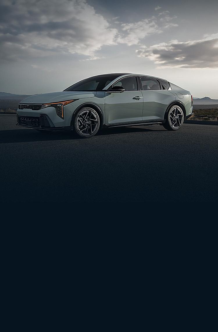 2025款起亞K4閃耀紐約車(chē)展:設(shè)計(jì)語(yǔ)言的全新突破