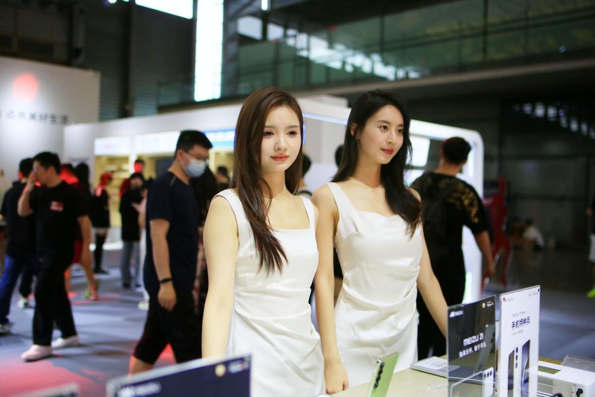 魅族閃耀2024 ChinaJoy,超強AI算力稱霸全場