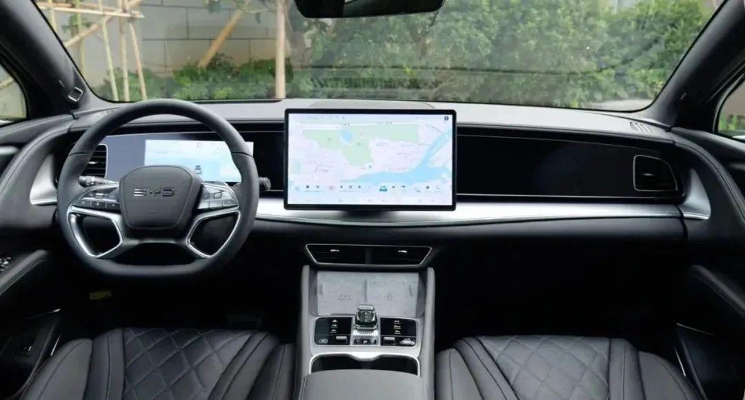 試駕“比亞迪最速SUV ” 兼顧顏值與性能的海獅07EV表現(xiàn)如何