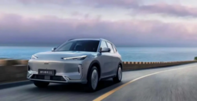 Flyme Auto車機(jī)、神盾短刀電池,吉利銀河E5售價(jià)10.98萬起