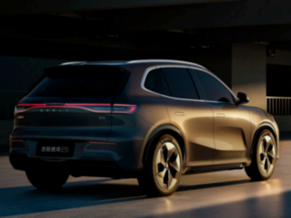 Flyme Auto車機(jī)、神盾短刀電池,吉利銀河E5售價(jià)10.98萬起