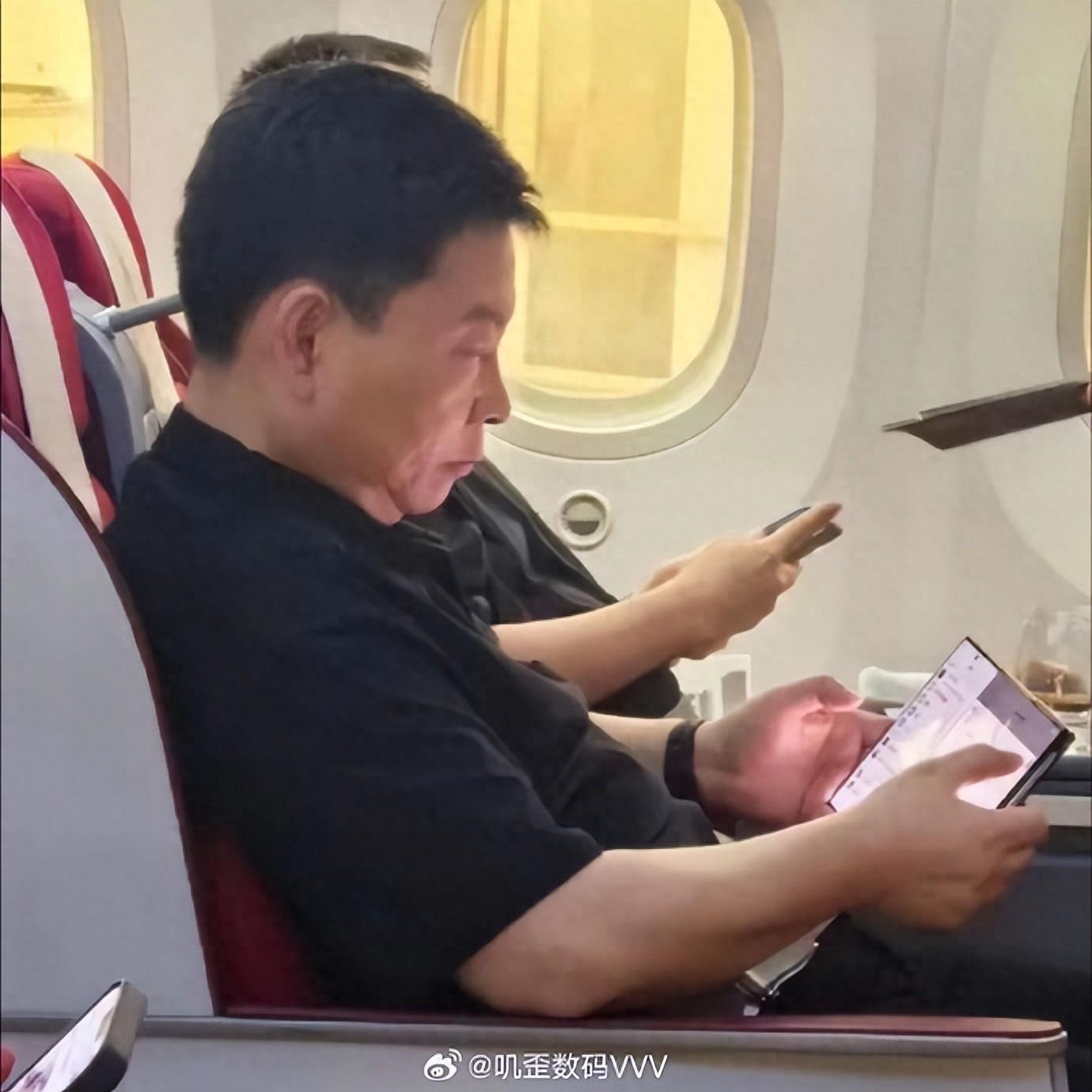 余承東泄露新機!華為三折疊屏手機曝光,或將9月發(fā)布