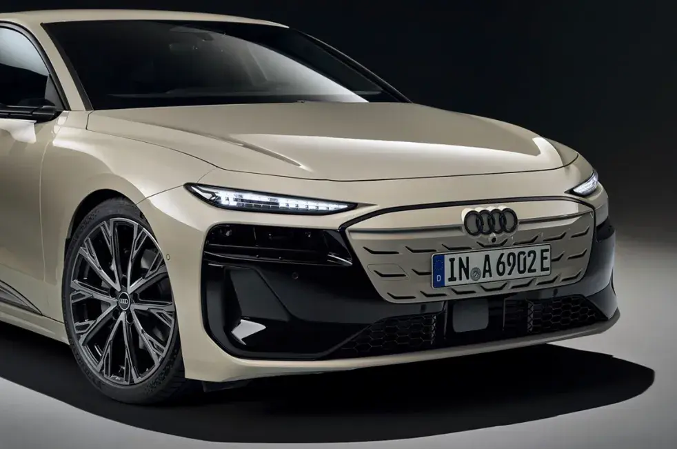 新一代奧迪A6要來了,車長4928mm,內(nèi)外大變樣,純電續(xù)航756km