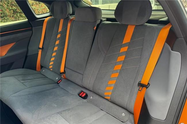 自駕新選擇,極氪001與特斯拉ModelY,哪個讓你更自由?