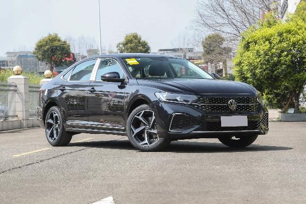 邁騰B9對(duì)比帕薩特,前者才是轎車優(yōu)選