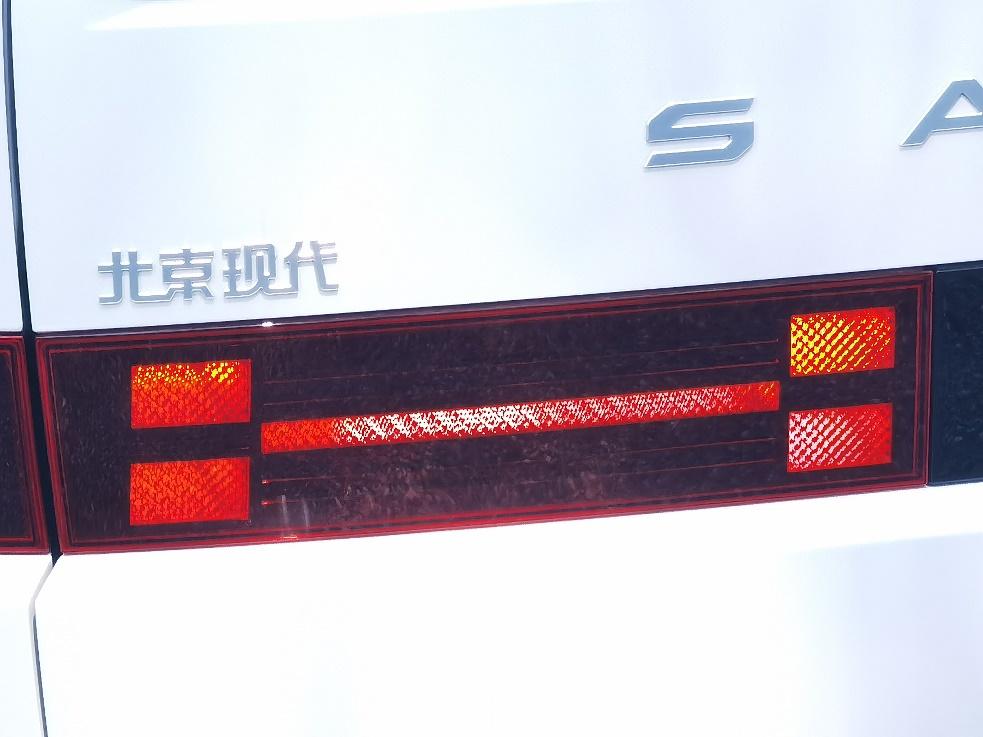 搖身一變成了“硬派SUV”? 實(shí)拍北京現(xiàn)代全新一代勝達(dá)