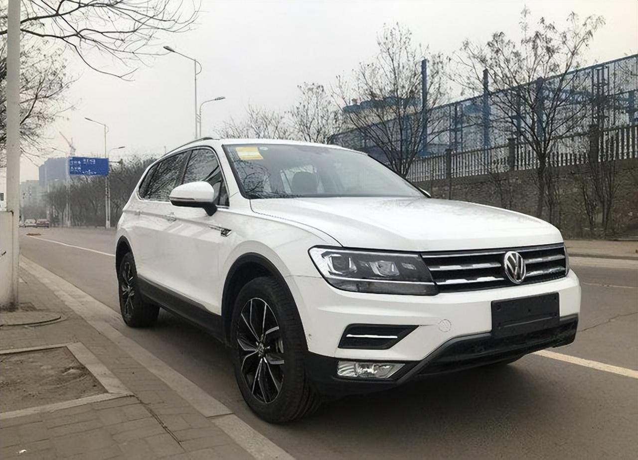 全款23萬怒提本田CRV,對比同事的大眾途觀L,車主:想說三個字