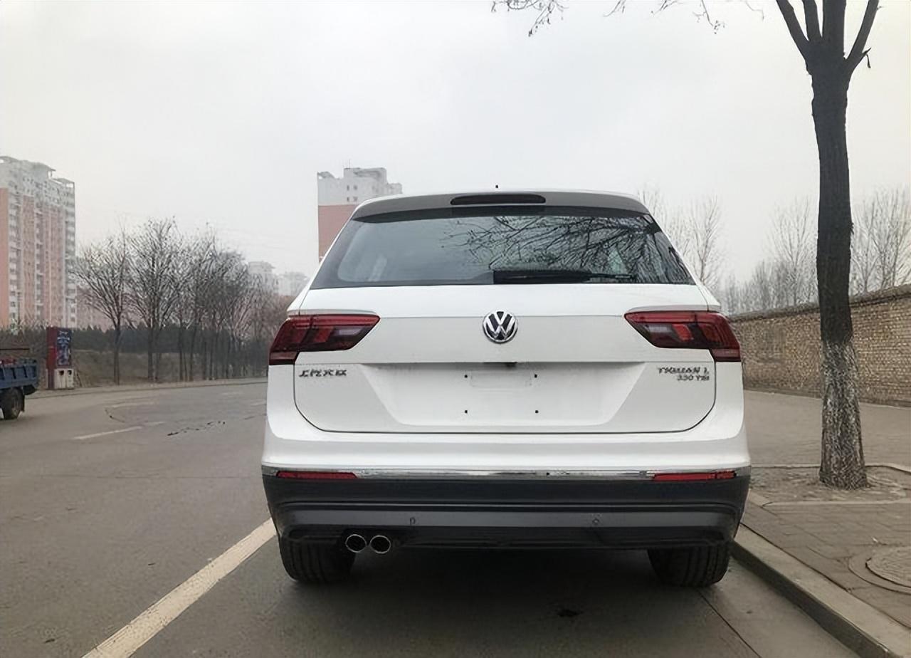 全款23萬怒提本田CRV,對比同事的大眾途觀L,車主:想說三個字